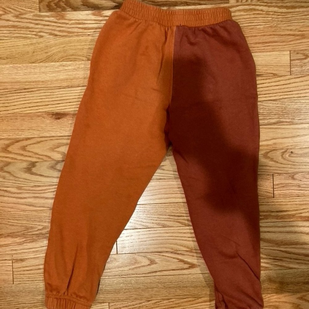 Brown Tan Art Class Girl Sweatpants M 12-14